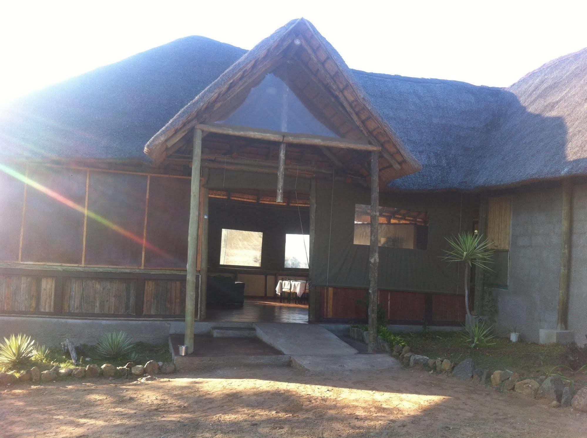 Lion Roars Lodge Lesoma المظهر الخارجي الصورة